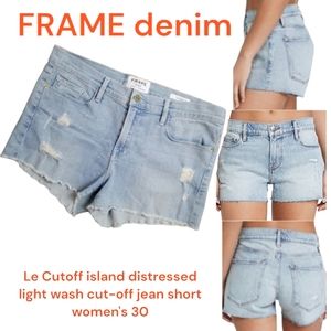 Frame denim Women Le Cutoff island jean shorts # LC629 Light Wash 30